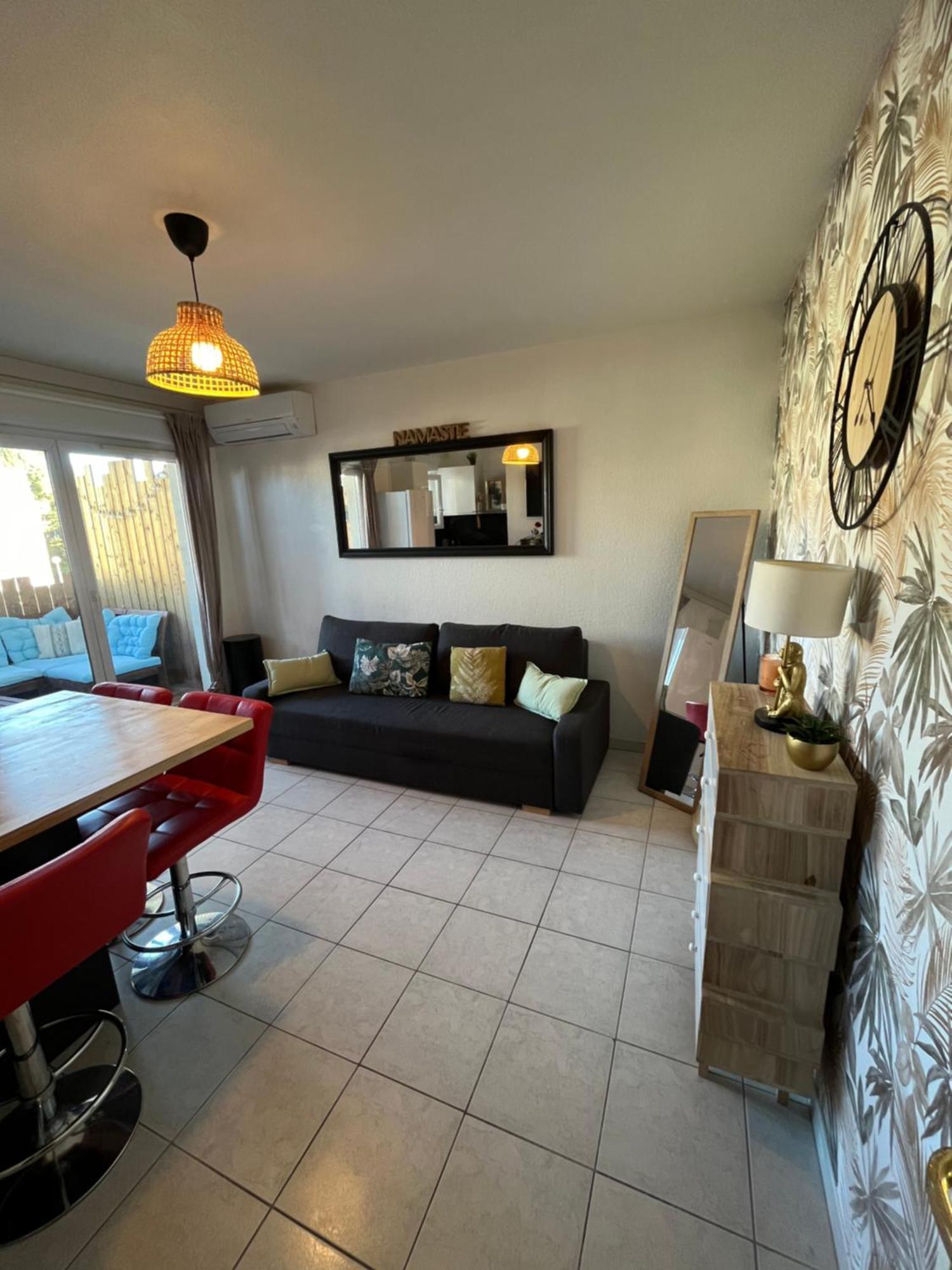 Ferienwohnung Joli T2/ Tram/ Clim/ Parking/ Wifi/ Piscine Montpellier Exterior foto