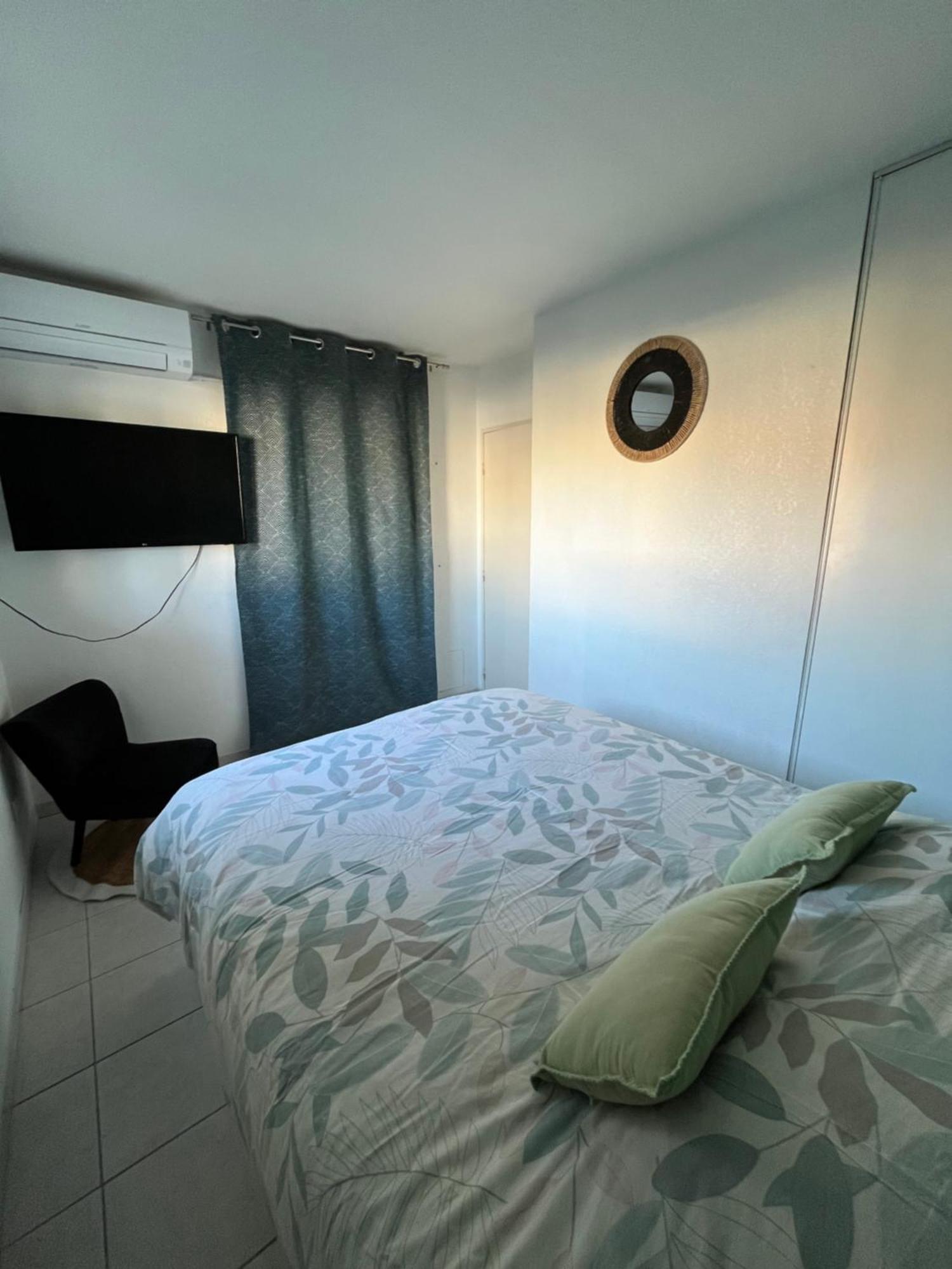 Ferienwohnung Joli T2/ Tram/ Clim/ Parking/ Wifi/ Piscine Montpellier Exterior foto